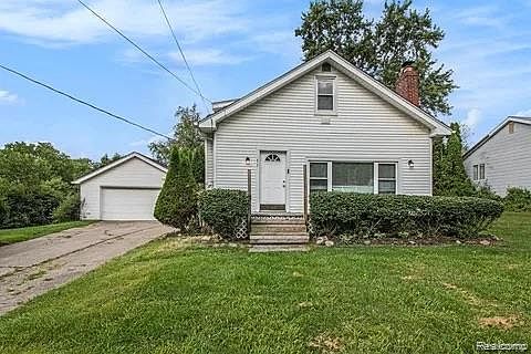 1st image of 371 Hillcliff Dr