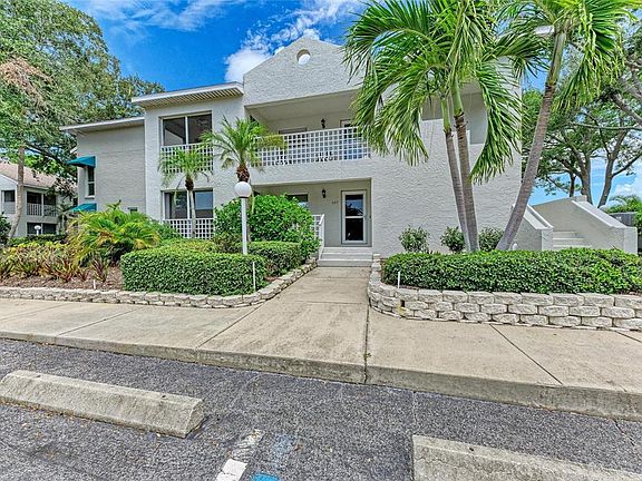 3rd image of 309 108TH STREET W #309