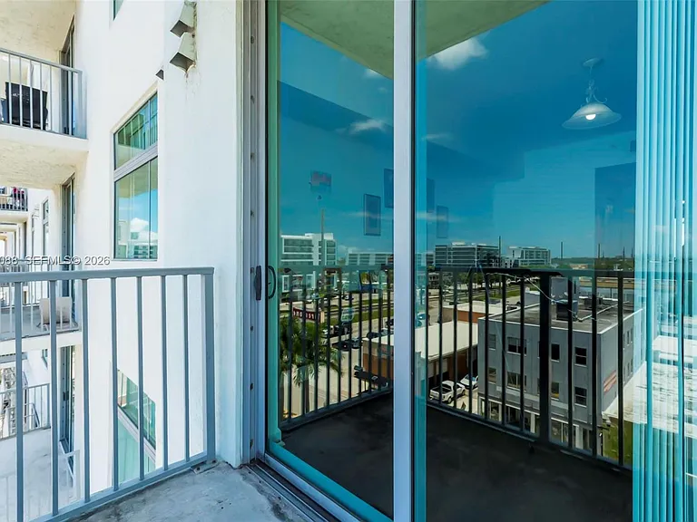 140 S Dixie Hwy #501 — Photo 35