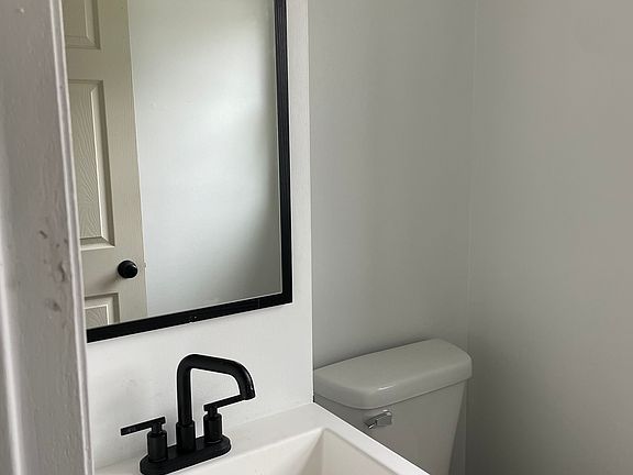 2nd image of 1547 Dover Dr #1547