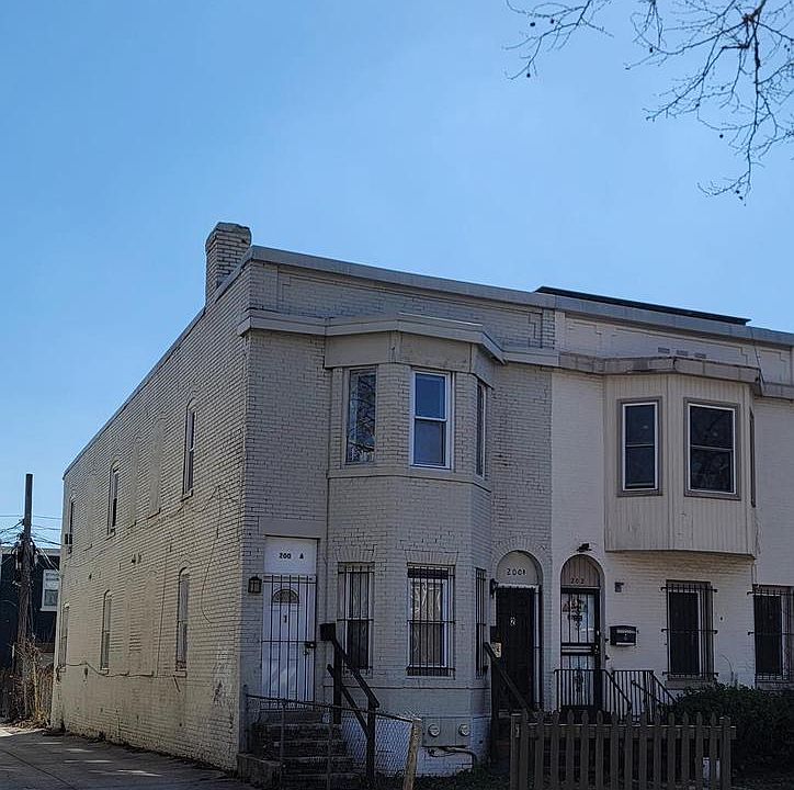 1st image of 200 Q St NW