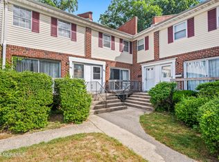 85 Primrose Ln, Brick, NJ 08724