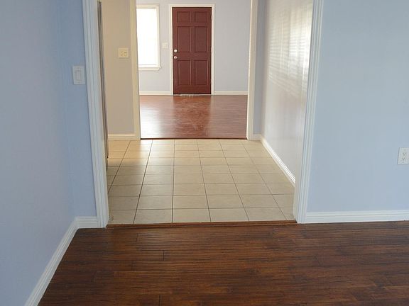 4th image of 29642 Dixon St #A