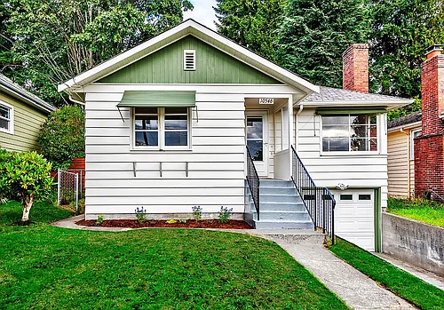 10546 Interlake Ave N Photo 1