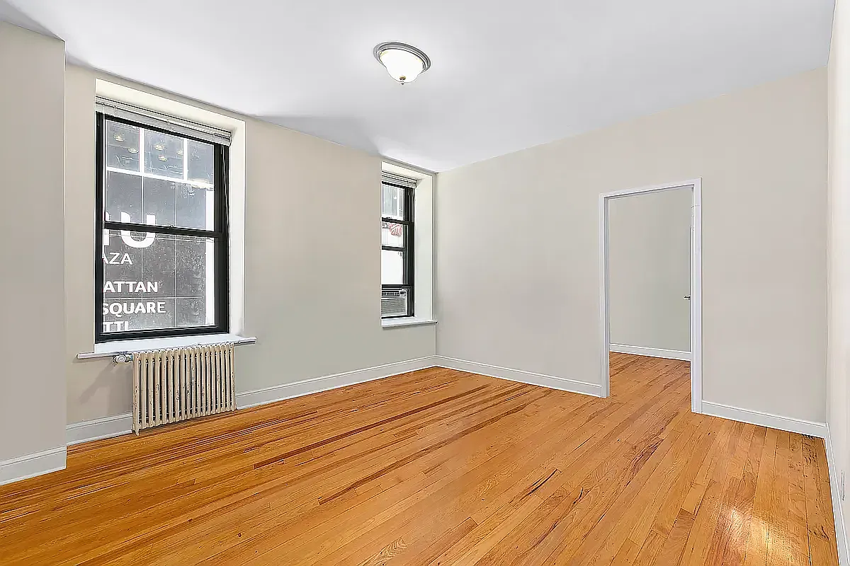 150 West 47th Street — Photo 1