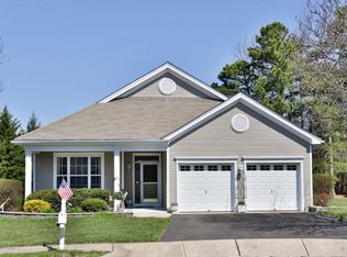9 Bellflower Dr, Lakewood, NJ