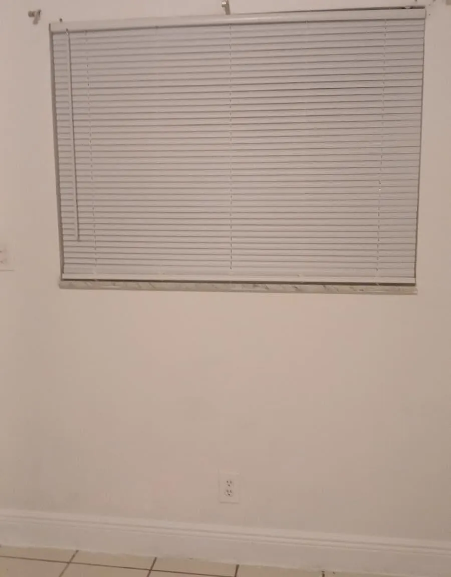 2 bed, 900 sqft, $1,000 — Photo 2