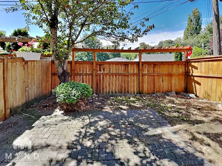 323 NW 103rd St — Photo 22