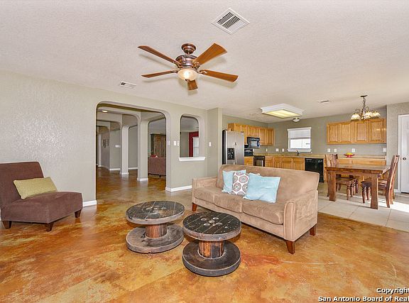 5th image of 7930 Maddie Ln