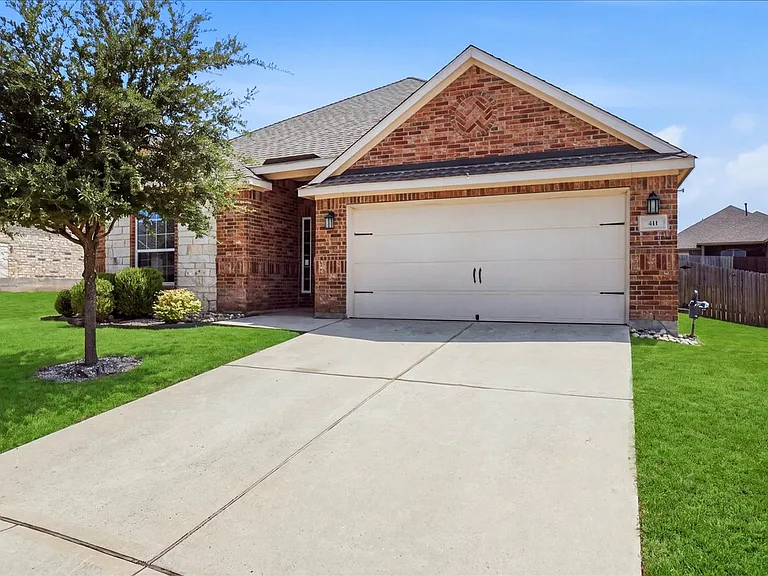 411 Winchester Dr — Photo 20