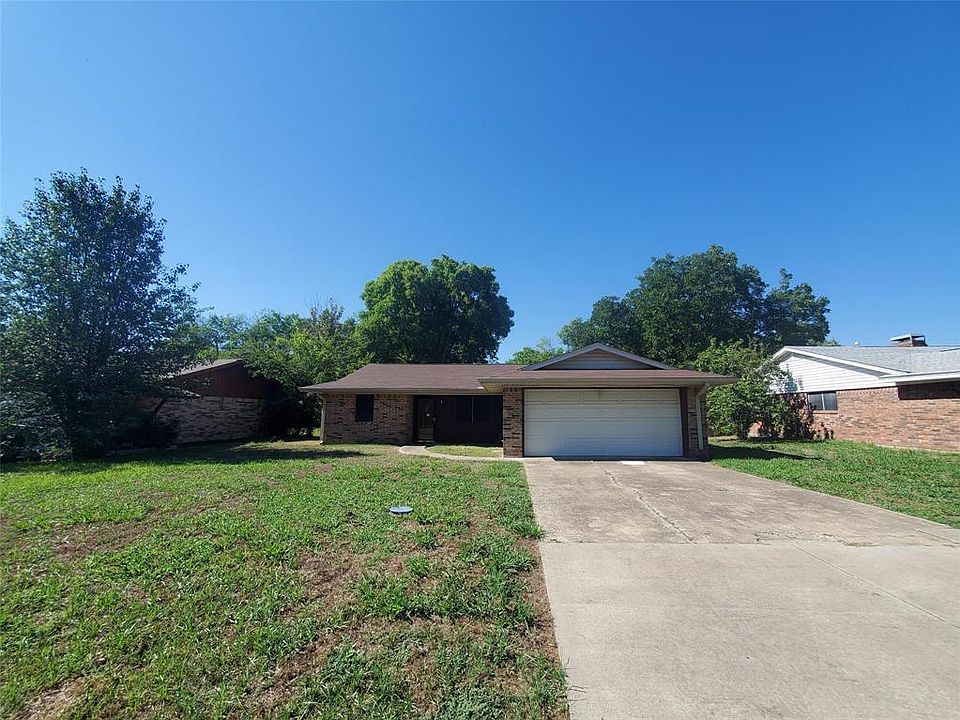 1st image of 229 Town North Dr