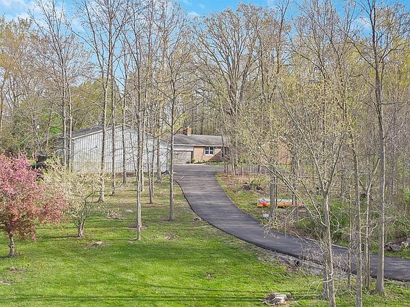 4th image of 150 Penry Rd