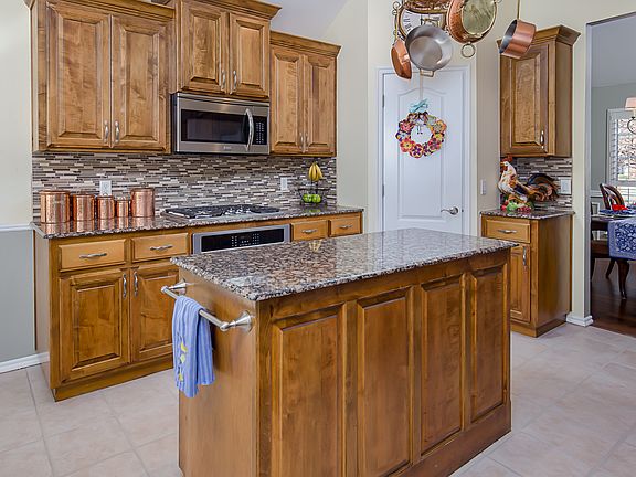 5th image of 4408 Warrington Way