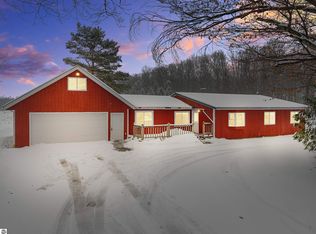 9888 N Wilson Rd, Lake City, MI 49651