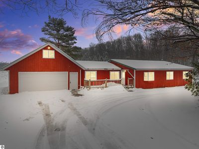 9888 N Wilson Rd, Lake City, MI, 49651
