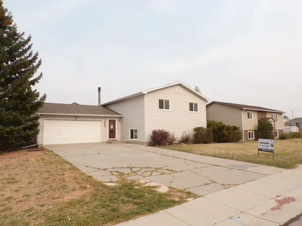 303 Bozeman Way, Wright, WY 82732