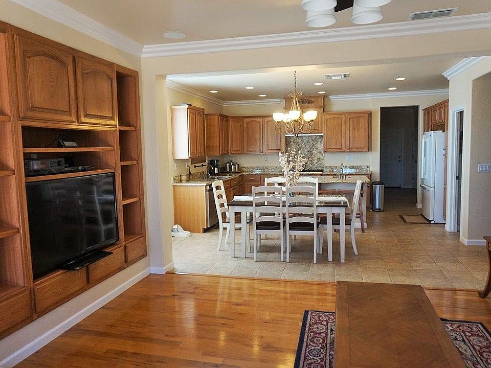 1st image of 1249 Southwick Ln
