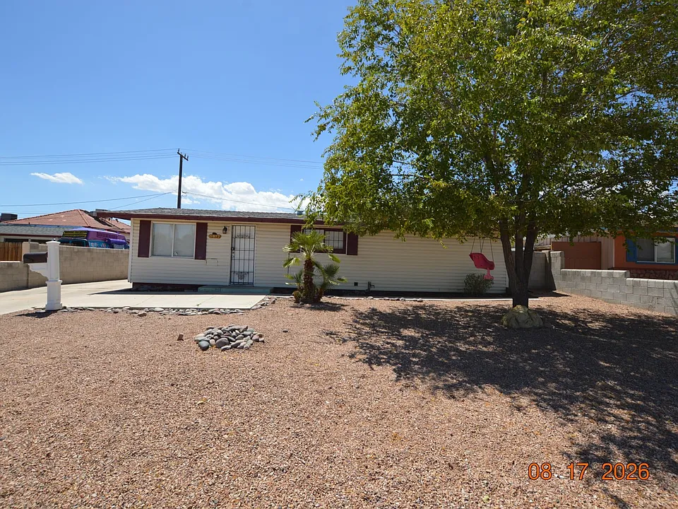 5617 Evergreen Ave