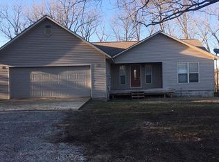 226 Nelly Belle Ln, Batesville, AR 72501