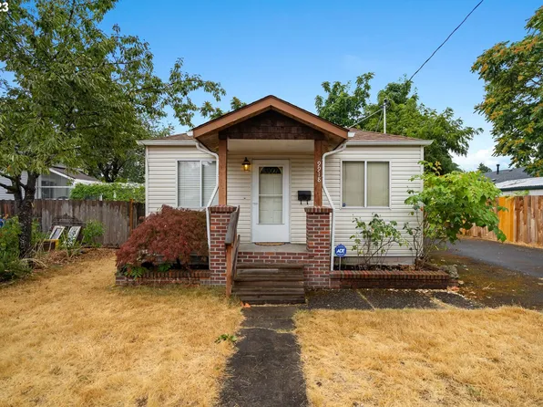 9918 SE Harold St, Portland, OR 97266