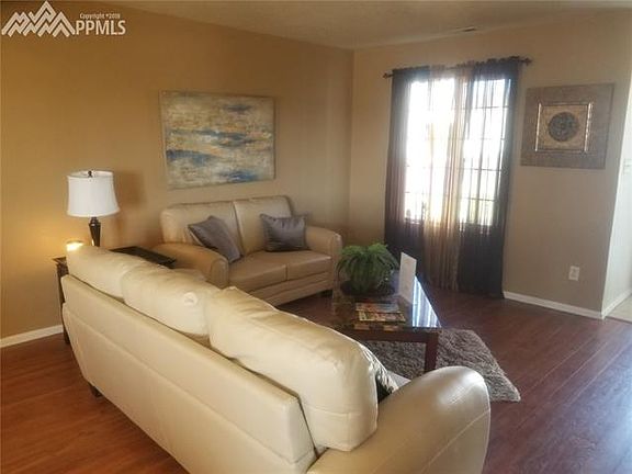 3rd image of 2928 Mirror Ave