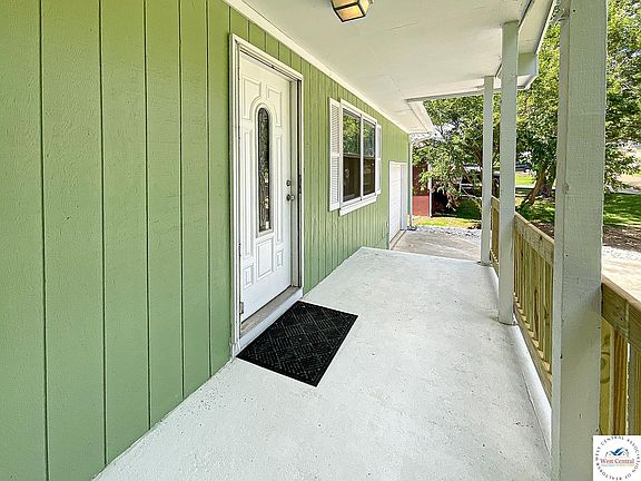 4th image of 1107 Quail Run