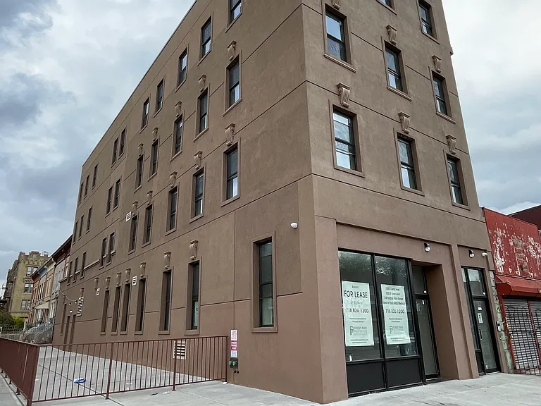 1107 Rogers Ave #2A — Photo 8