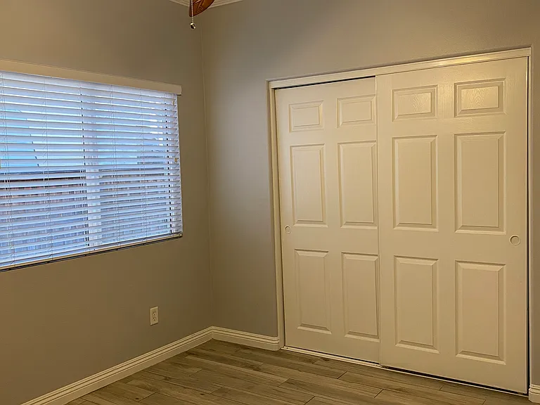 2192 Farm Meadows Dr — Photo 16