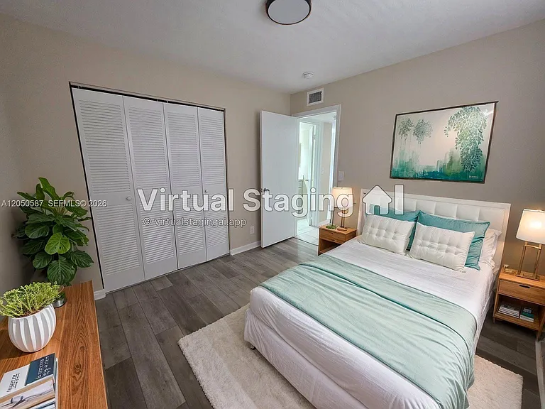 3790 N University Dr #H-1 — Photo 13