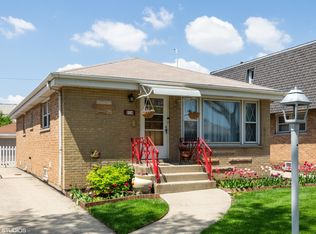 5114 Michigan Ave, Schiller Park, IL 60176