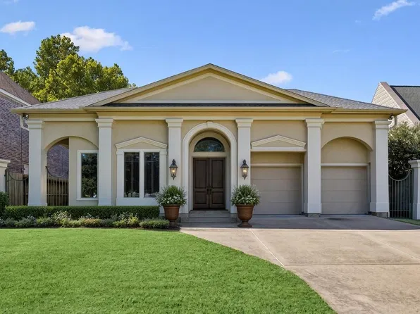 1017 Mulberry Ln, Bellaire, TX 77401
