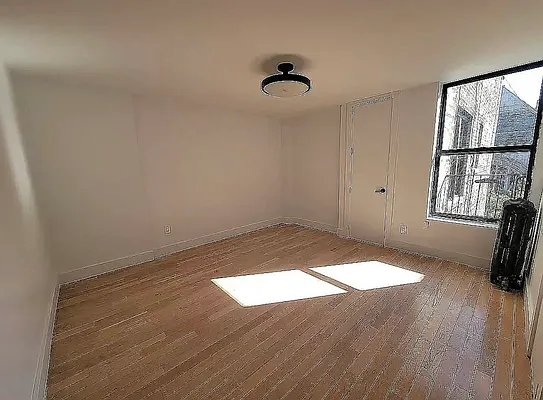 Rented by Bruma Realty LLC | media 3