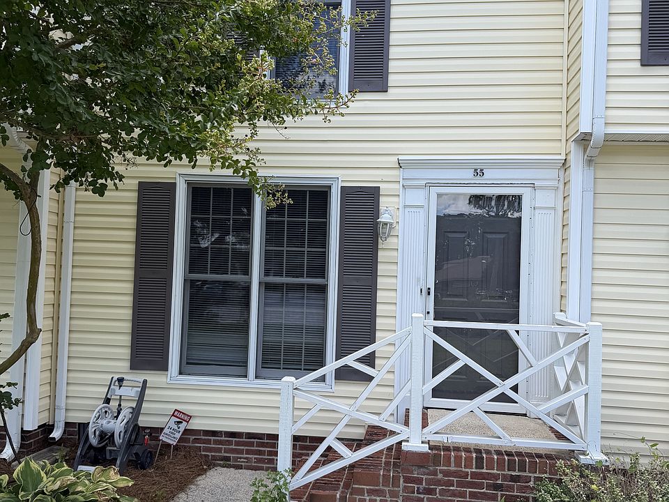 1st image of 109 Oakmont Dr APT 55