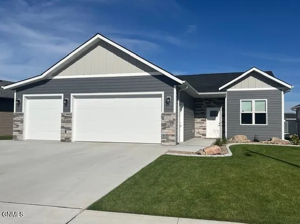 2122 34th Ave SE, Mandan, ND 58554