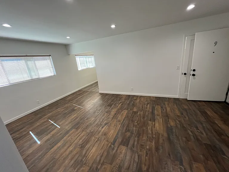 2302 Pacific Ave #9 — Photo 8