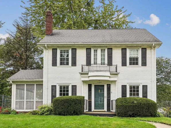 164 Lovejoy Ave, Waterloo, IA 50701