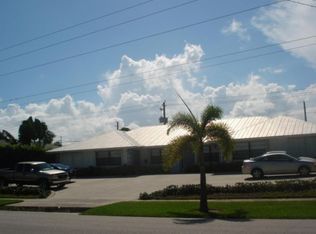 201 Castlewood Dr APT A, North Palm Beach, FL 33408