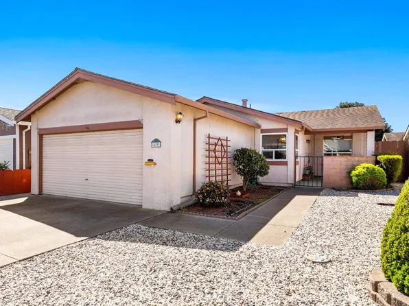 459 Vivienne Dr, Watsonville, CA 95076