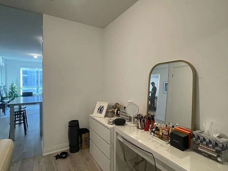 26 Gibbs Rd #646 — Photo 9