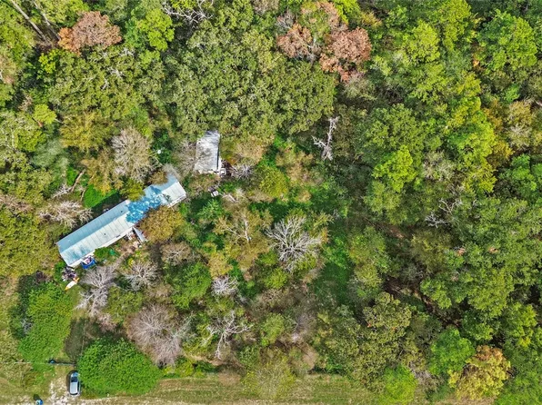 46 Utley Rd, Huntsville, TX 77320