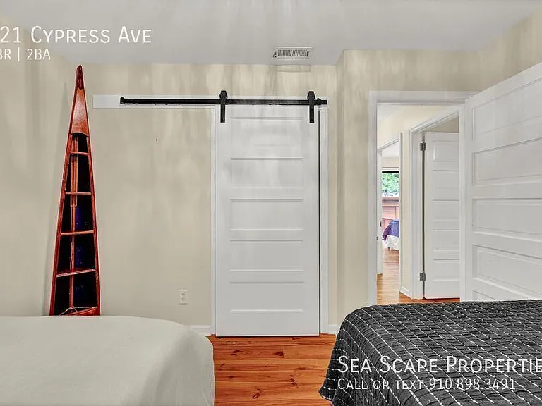 121 Cypress Ave — Photo 22