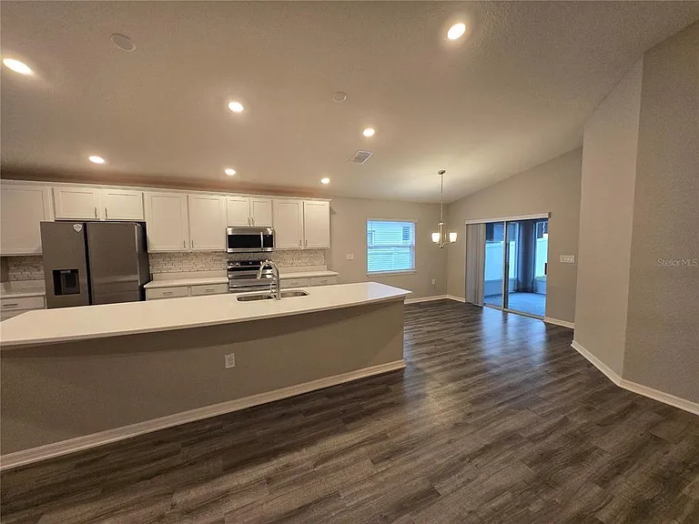 1352 Mountain Flower Ln — Photo 14