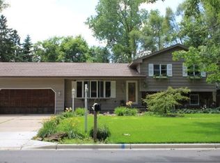 1200 Junction Ave E, Maplewood, MN 55109