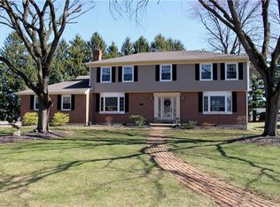 4270 Wellesley Rd, Bethlehem, PA 18017