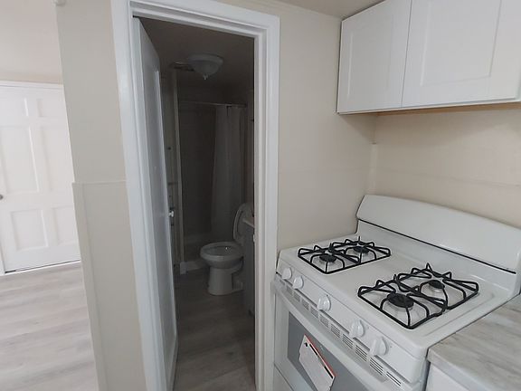 3rd image of 517 Flagg Ave #B