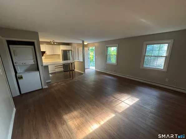 239 Old Farms Road #16E, Avon, CT 06001