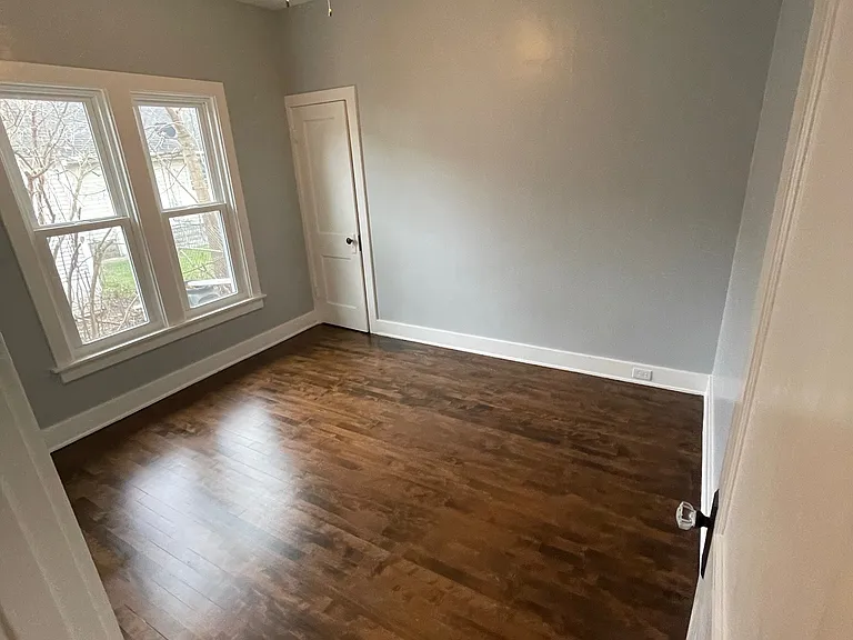 1844 Monroe Ave NW — Photo 11