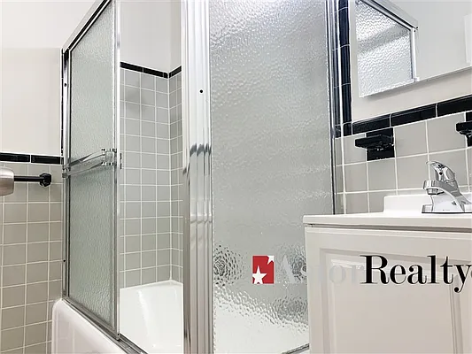 Rented by Astor Realty | media 27