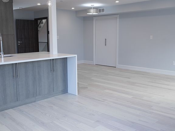 3rd image of 358 7th St #2
