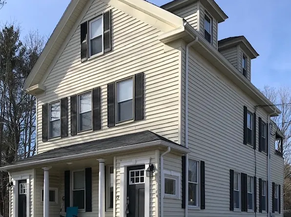 914 Circuit St Floor 2, Hanover, MA 02339